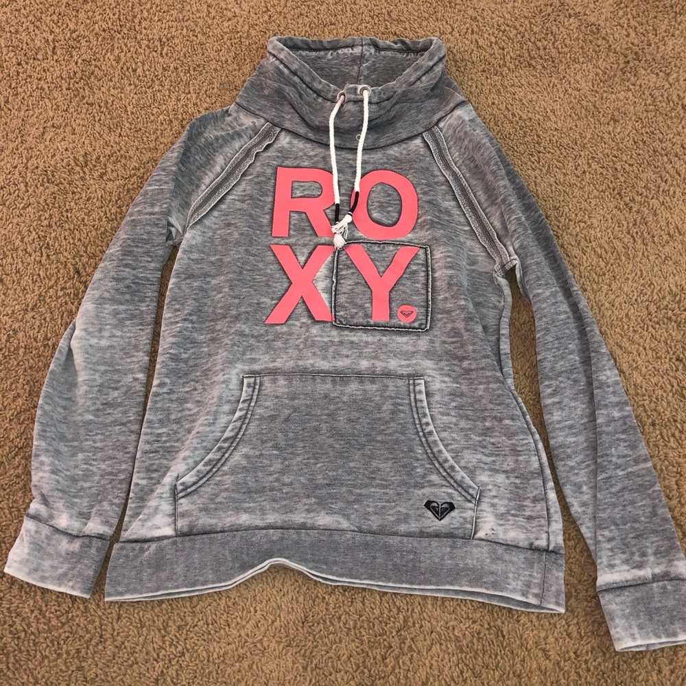 Roxy pull over